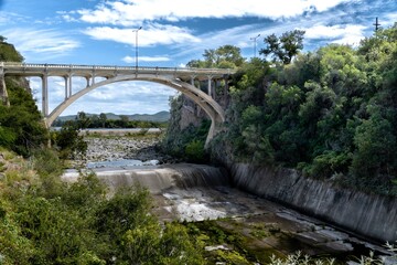 Fototapeta na wymiar old bridge over the river