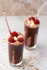keto friendly almond chocolate smoothie with raspberries