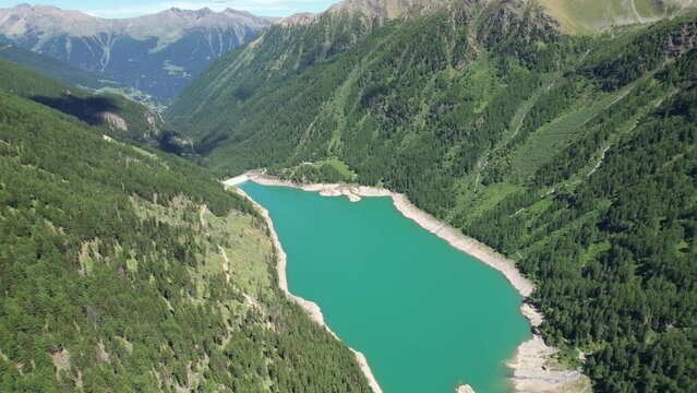 lago diga montgna pejo 