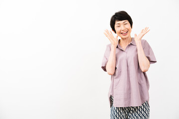 驚くミドル女性
