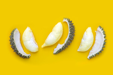 Naklejka premium Durian on yellow background. Top view