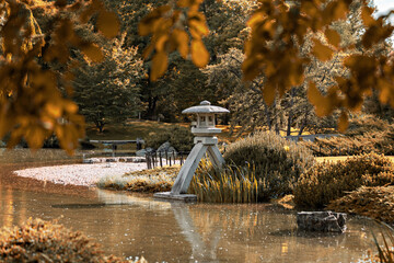 Fototapeta premium Japanese garden ion autumn day