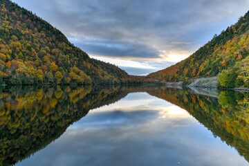 Naklejka premium Cascade Lake - Keene, New York