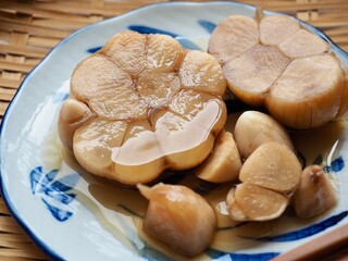 한국전통음식 마늘 간장절임