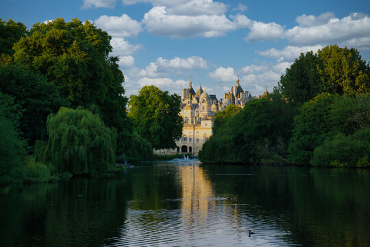 sch&ouml;ner gr&uuml;ner Park von London