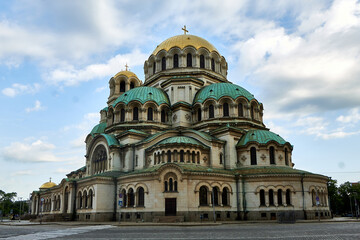 Fototapeta na wymiar Cathedral of Alexander Nevsky in Sofia