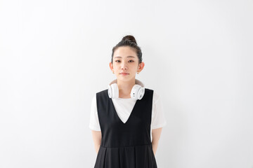 ヘッドホン・女性