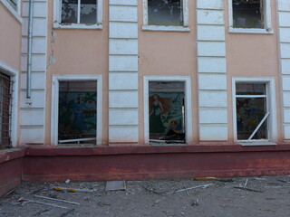 Obraz premium Mariupol, Ukraine. Ruins of the School. This building survived in the WWII, but destroyed by Russian army. 