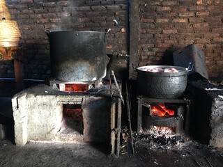 Cooking in Lao