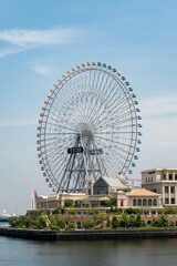 横浜ベイアエリアの観覧車
