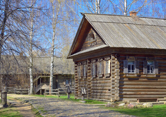 Fototapeta na wymiar The wooden hut of a rich peasant