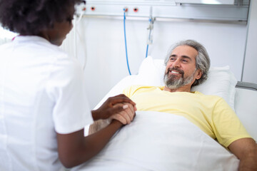 Obraz premium Woman doctor service help support discussing and consulting talk to senior patient and holding hands at meeting health medical care express trust concept in hospital. healthcare and medicine