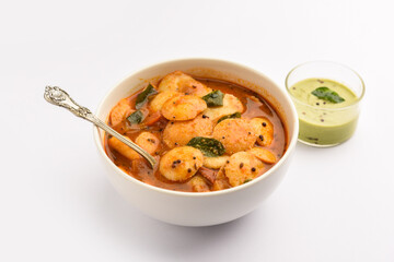 mini idli or idlies with sambar and coconut chutney- South Indian breakfast