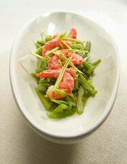 Langostinos con judías verdes. Prawns with green beans.