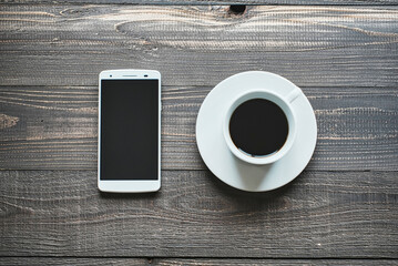 スマートフォンとコーヒー