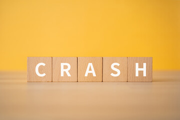 「CRASH」と書かれたブロック