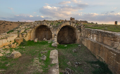 Fototapeta na wymiar Zerzevan Castle was established as a military base on the old trade route between Diyarbakır and Mardin during the Eastern Roman Empire.