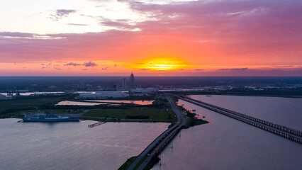 Obraz premium Sunset over Mobile, Alabama 