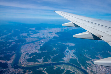 Obraz premium Aerial view of river and mountains 