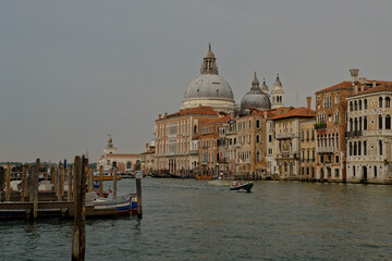 Le grand canal &agrave; venise