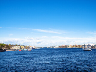 Obraz premium blue sky over Bolshaya Neva river in St Petersburg