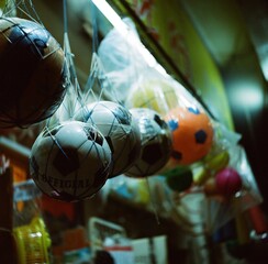 KICK OFF