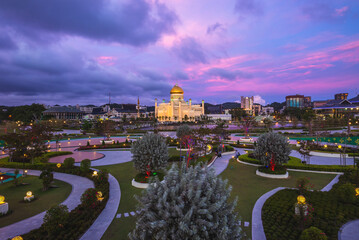 Taman Mahkota Jubli Emas in Bandar Seri Begawan, brunei - obrazy, fototapety, plakaty