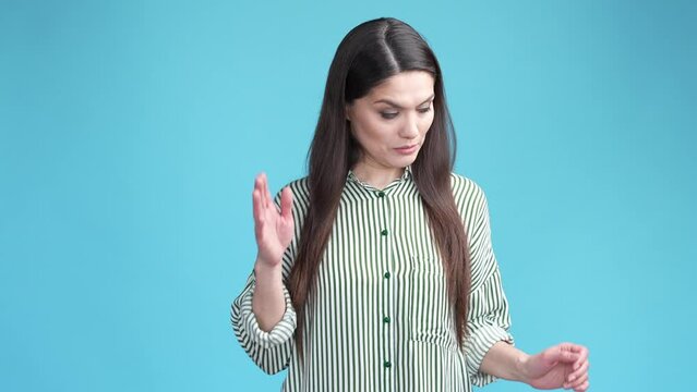 Disagree lady see awful bad action close her face try not to look