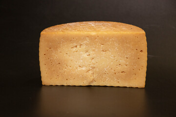 Quesos y embutidos tradicionales