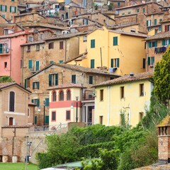 Fototapeta na wymiar Siena Old Town. Landmarks of Italy.