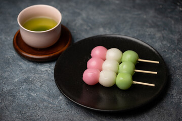 三色団子　和のスイーツ　甘味
