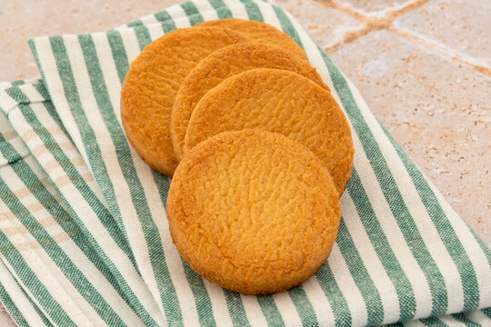 biscuit palet breton sur un torchon 