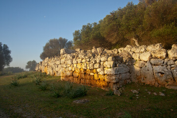 Muralla, poblado Talayótico de Son Catlar, 550-123 antes de Cristo. Ciutadella.Menorca.Islas Baleares. Spain. © Tolo