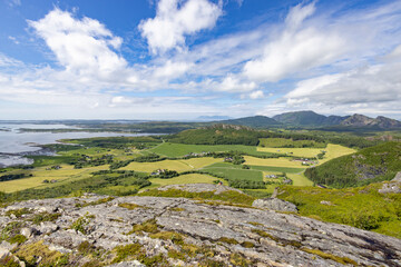 Obraz premium On a mountain trip to Kaukarpallen mountains a great summer day , Northern Norway- Europe 