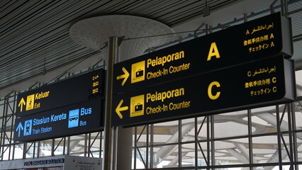 airport information board