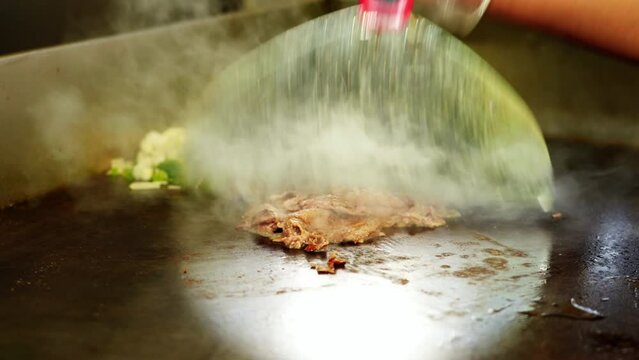 Making of the Philly cheesesteak meat