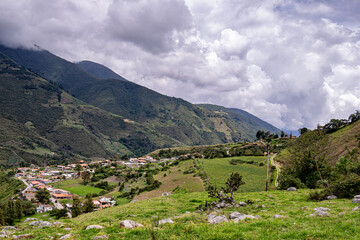Fototapeta na wymiar Panoramic view of the Andean mountains on a sunny day. Merida state, venezuela