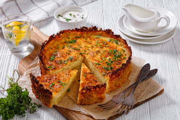 bacon and cheese quiche with hash brown crust