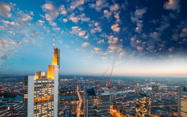 Naklejka premium Wonderful modern city skyline against the sky at sunset