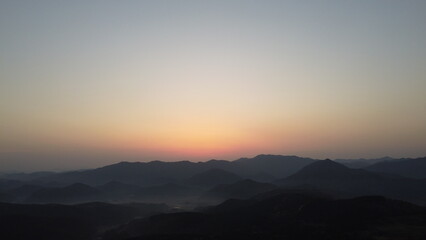 秋吉台国定公園（あきよしだいこくていこうえん）山口県美祢市秋芳町秋吉台山　ドローン空撮