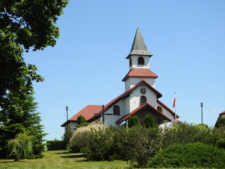 Fototapeta na wymiar Church in the Polish village