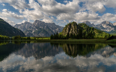 almsee und totes gebirge