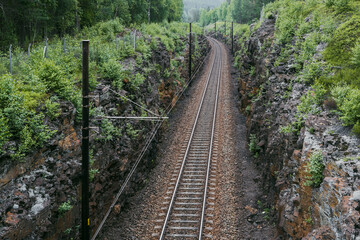 Obraz premium Dovrebanen Railroad by Hunderfossen in the Gudbrandsdalen Valley, Oppland, Norway.