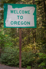 Welcome to Oregon road sign