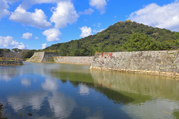 Fototapeta premium 萩城跡「内堀と天守跡」