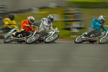 Fototapeta premium オートレース流し撮り横220626 05