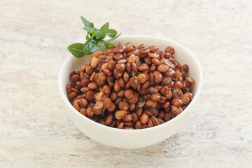 Boiled lentil in the bowl