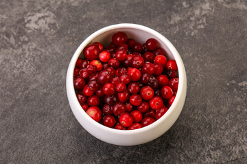 Sweet and tasty cranberry in the bowl