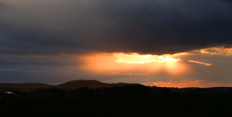 Wolkenhimmel, abends