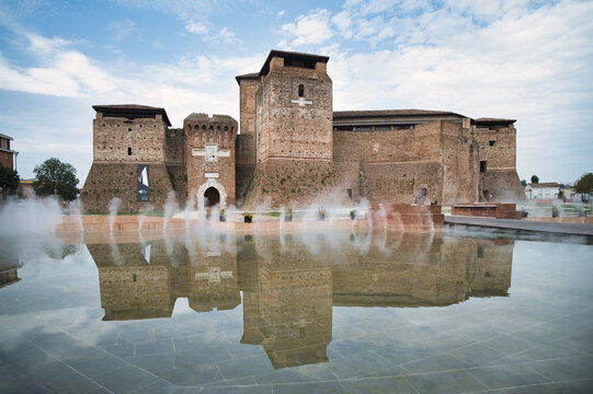 Rimini's The Castel Sismondo is reflected in the water